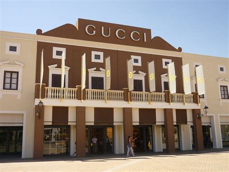 designer shopping in sicily